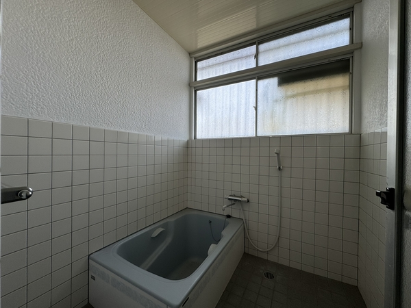 l_h124041517473522266